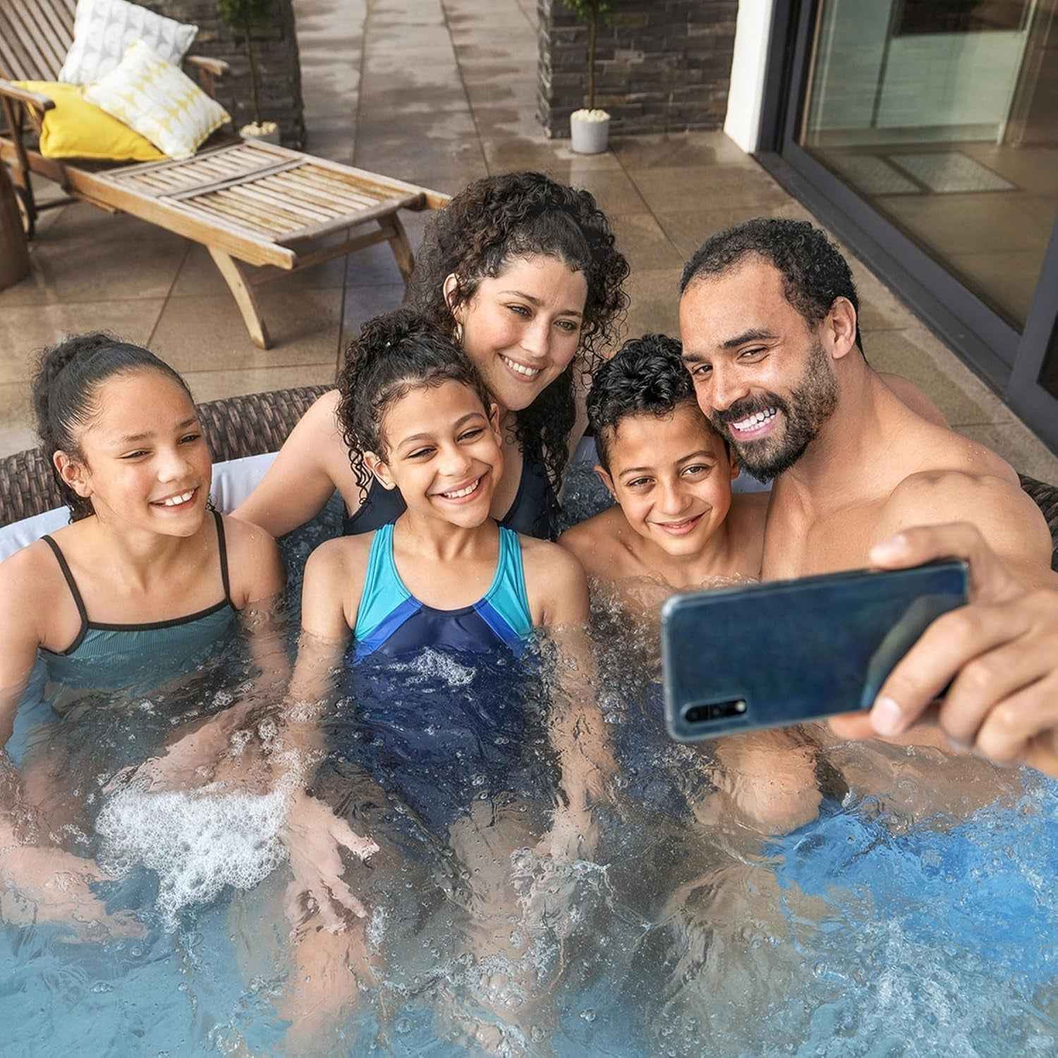 Inflatable Hot Tub 7 Person 180 Jets