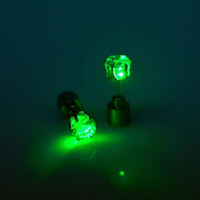 Fashion LED Earring Light Up Bright Earrings Glowing Ear Stud For DJ Dance Party Bar Girl Women Earring 1 Pair eprolo