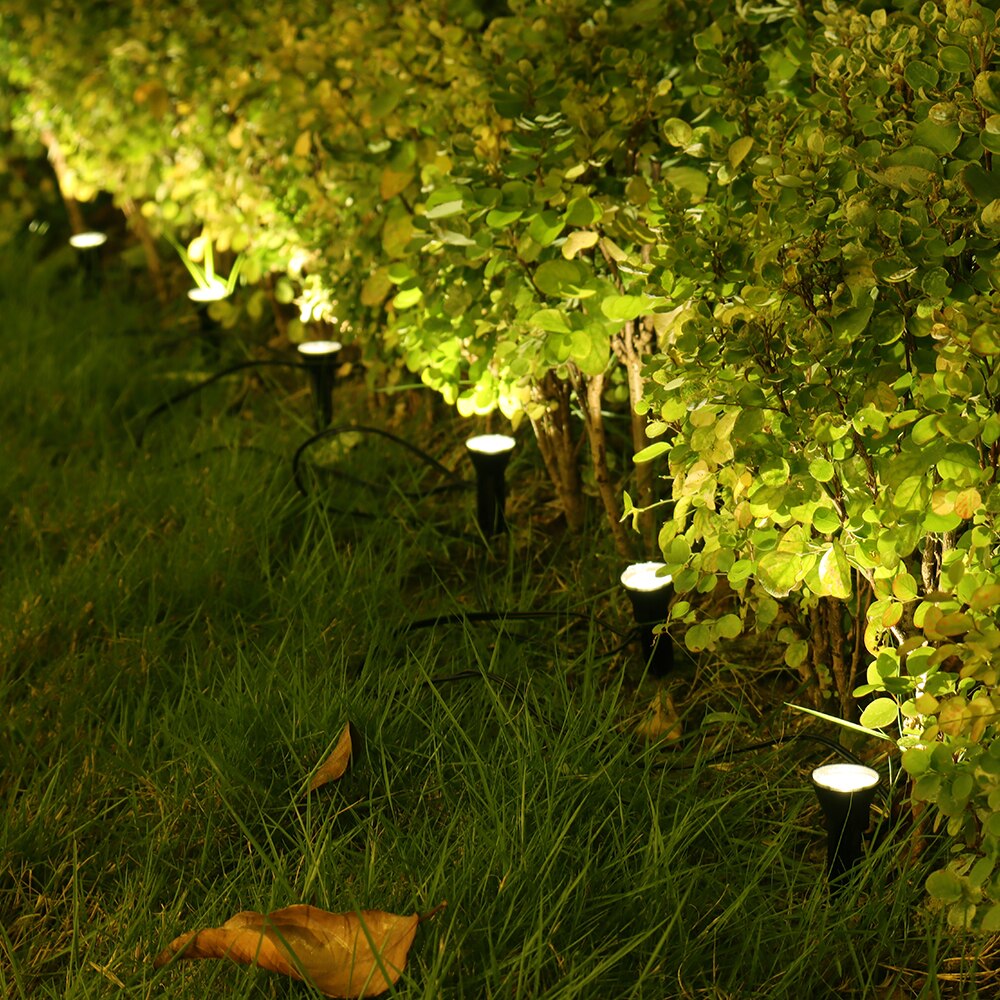 New Style Garden Lawn Solar Powered Outdoor LED Spike Light Path Landscape Waterproof IP65 Mini Solar Flood Lawn Lamp