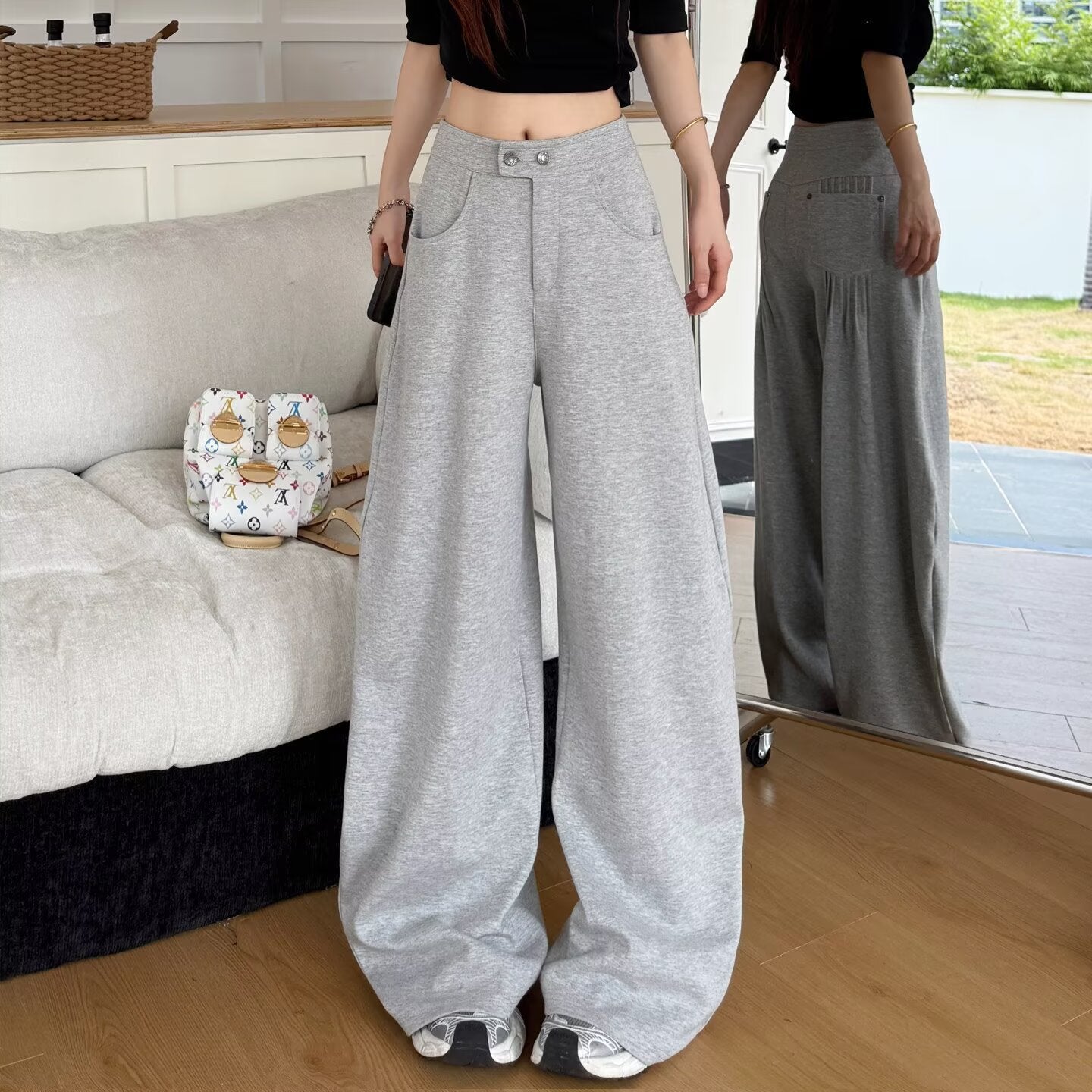 Flowing Wide-Leg Pants